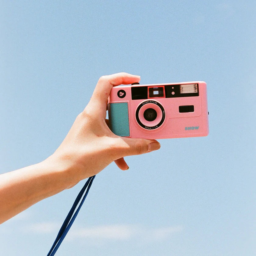 Dubblefilm 35mm Reusable Camera (Pink)