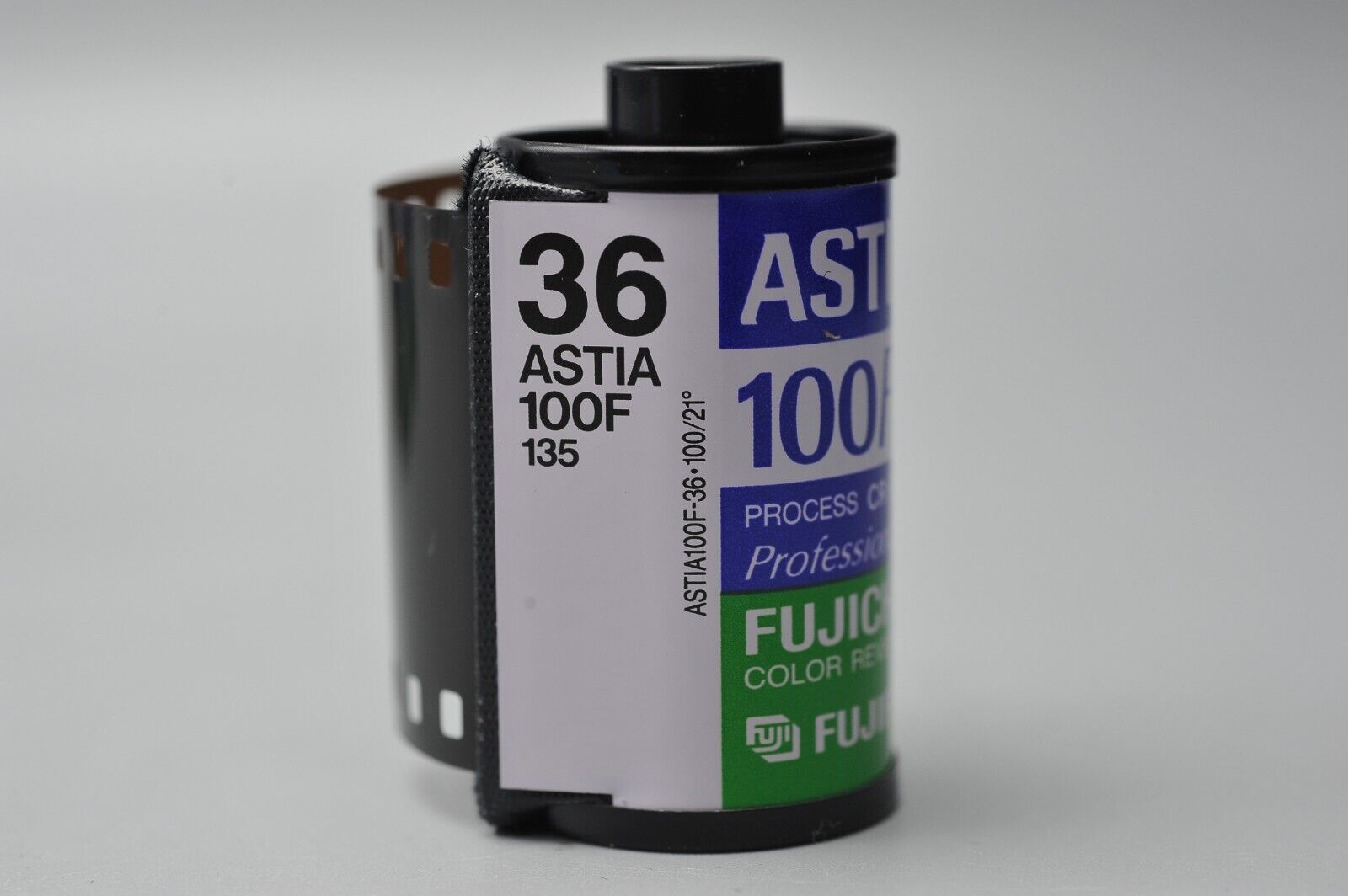 Fujifilm Astia 100f - 35mm